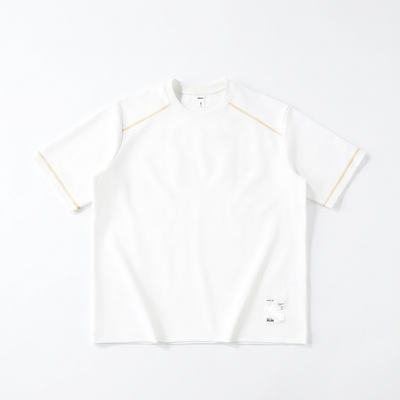 hf_White flat-lay
